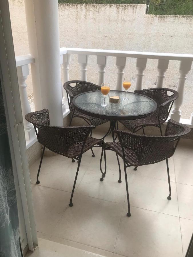 Lovely 2 Bedroom Apartment In Rojales Near Marquesa Golf Ciudad Quesada Kültér fotó